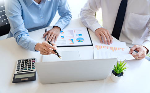 申請(qǐng)三類(lèi)醫(yī)療器械注冊(cè)流程