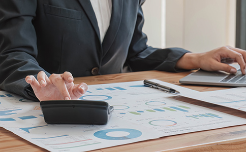 境外旅游經(jīng)營(yíng)許可證怎么辦理？